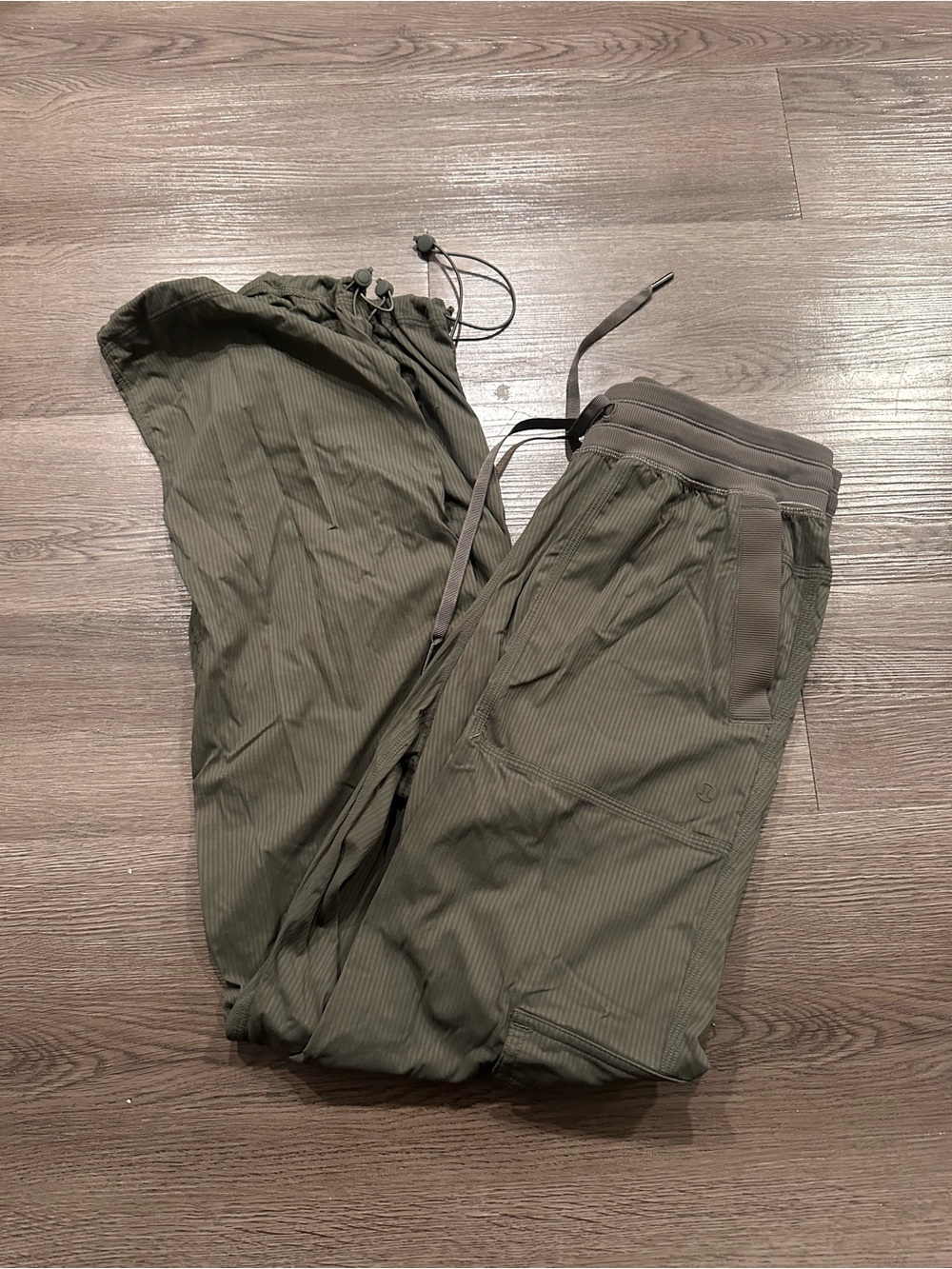 Lululemon dance studio cargo olive green full length pants